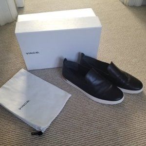 VINCE. Black leather shoes !!!NWB!!! Size 8M